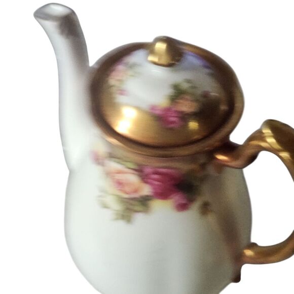 Royal Chelsea Golden Rose China Footed Coffee Pot Small England Nice - Picture 11 of 13